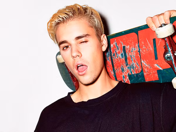 Justin Bieber đột ngột thông báo hủy bỏ toàn bộ buổi diễn còn lại trong "Purpose World Tour" 