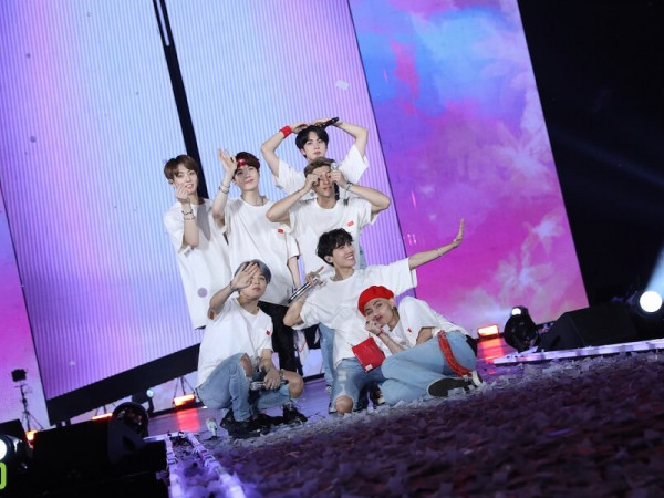 V-ARMY phấn khích khi biết "Bring The Soul: The Movie" (BTS) sẽ được chiếu ở Việt Nam