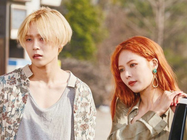 Dù có bị cả thế giới quay lưng, Hyuna vẫn công khai ủng hộ bạn trai E’Dawn 