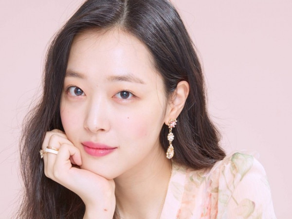 Đến bao giờ idol mới được nói ra những gì mình nghĩ, giống như các diễn viên?