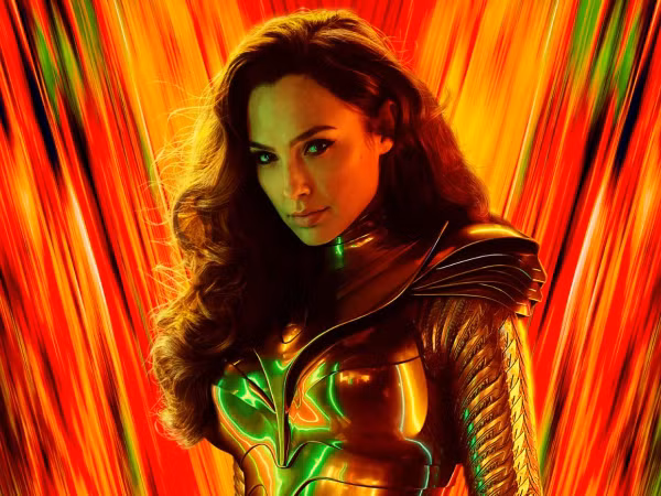 “Chị Đại” Wonder Woman sẵn sàng trở lại và vẫn đẹp thần thánh trong mọi khoảnh khắc