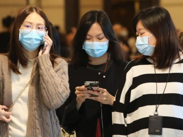 Hướng dẫn vệ sinh điện thoại và máy tính đúng cách để phòng tránh virus corona