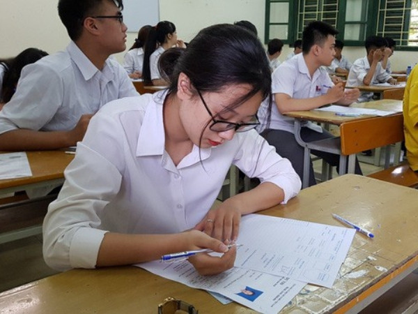 Thi THPT Quốc gia 2018: Sẽ ít điểm tuyệt đối, phổ điểm chung là 5 đến 7 điểm