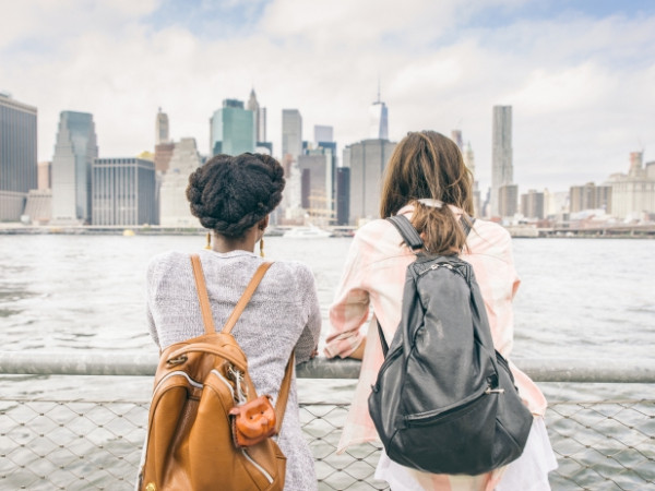 Chọn bạn đồng hành du Xuân, nhất định phải nghĩ đến 6 cung hoàng đạo này!