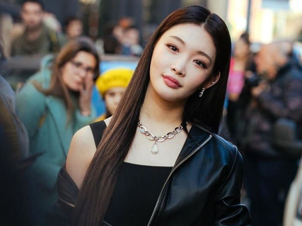 Chung Ha bị kỳ thị khi đến châu Âu giữa lúc dịch Covid-19 bùng phát ở Hàn Quốc