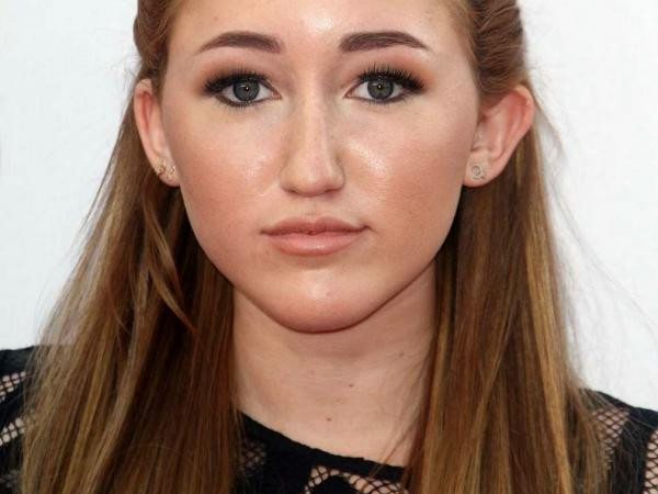Noah Cyrus: "Tôi không ngạc nhiên khi bị so sánh với Miley"