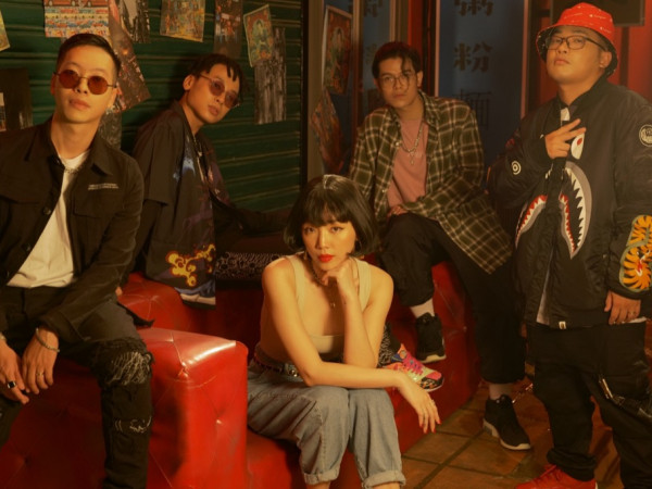 Hé lộ câu hát đắt giá trong ca khúc Da LAB kết hợp cùng Tóc Tiên sau 1 năm vắng bóng