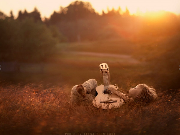 Những mốc thời gian hạnh phúc: Những mùa hè ấu thơ 