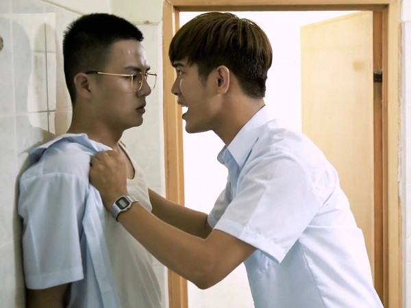 Đạo diễn điển trai người Thái bất ngờ chia sẻ web-drama của diễn viên Duy Khánh