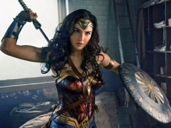 Mãn nhãn với trailer mới siêu chất của "Wonder Woman"
