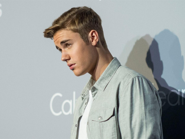Nhiều người nghĩ Justin Bieber “lo yêu” nên tạm ngưng ca hát nhưng sự thật là…