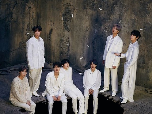 Big Hit "nhá hàng" bộ ảnh "Thiên thần sa ngã" trong album "MOTS: 7" của BTS