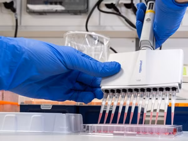 Nga công bố bộ 3 loại thuốc chống virus corona Vũ Hán