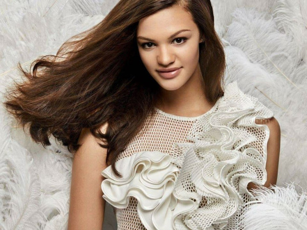 Quán quân Next Top Mỹ 2018 chẳng phá bỏ “giới hạn” nào như tiêu chí ban đầu của mùa này