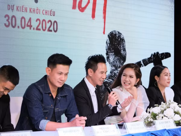 Vợ chồng Lý Hải - Minh Hà mời đạo diễn Hàn Quốc về làm cố vấn cho "Lật Mặt 5"