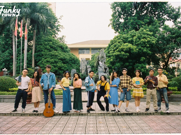 “Lạc trôi” về những năm 80 cùng bộ ảnh “chất lừ” của sinh viên trường Báo