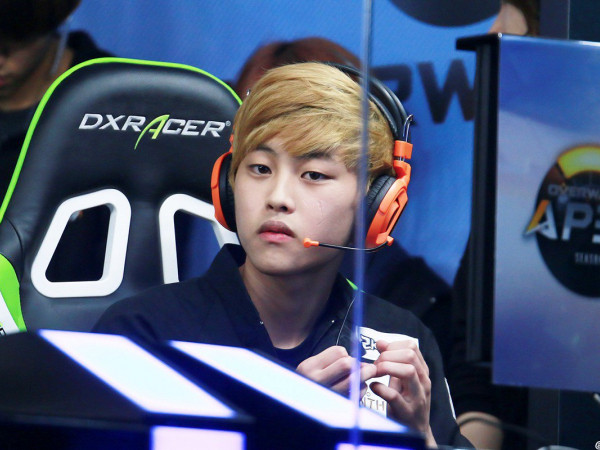 Big Hit Ent có ý đồ gì khi mời game thủ nổi tiếng đến buổi thử giọng?