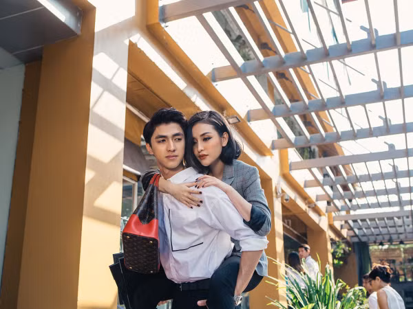 Mai Hồ cực tình cảm cạnh Bình An trong MV mới toanh của Quốc Thiên