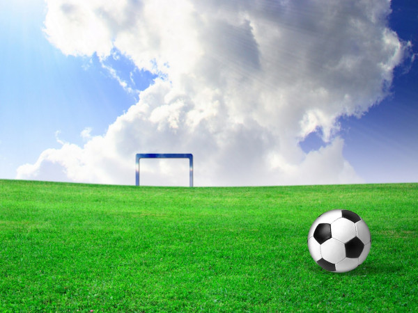 Nghệ sĩ Công Lý, Diễn viên Việt Anh, danh thủ Hồng Sơn... cùng ra sân để giúp đỡ sinh viên nghèo 