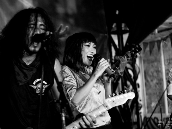 Đêm nhạc Rock’nShare lần thứ 3 trở lại với chủ đề “Đừng sống giống như hòn đá”