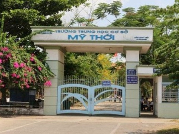 Công an vào cuộc vụ nam sinh bị hơn 20 bạn đánh hội đồng tại trường