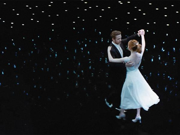 Ký ức học trò: Vị trí trong vở kịch