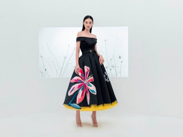 Vừa kết thúc chung kết, Quỳnh Anh The Face đã kết hợp cùng NTK Công Trí tung bộ hình nữ tính 