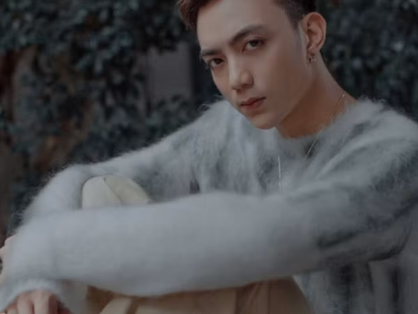 Trở lại với ballad sở trường, Soobin vẫn "mắc kẹt" ở vị trí Á quân vì cái tên này