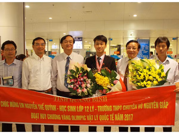 Cậu bạn đạt "cú đúp" huy chương Vàng Vật lý quốc tế ước mơ vào ĐH số 1 của Mỹ