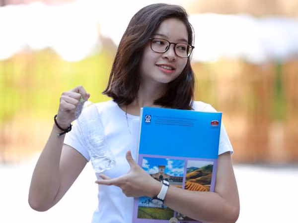 Muôn vẻ cảm xúc thí sinh sau khi hoàn thành kỳ thi THPT quốc gia 2019