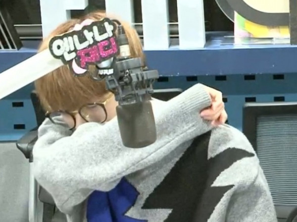 Chuyện chỉ xảy ra ở K-Pop, cái hắt hơi của idol cũng có thể trở thành trào lưu!