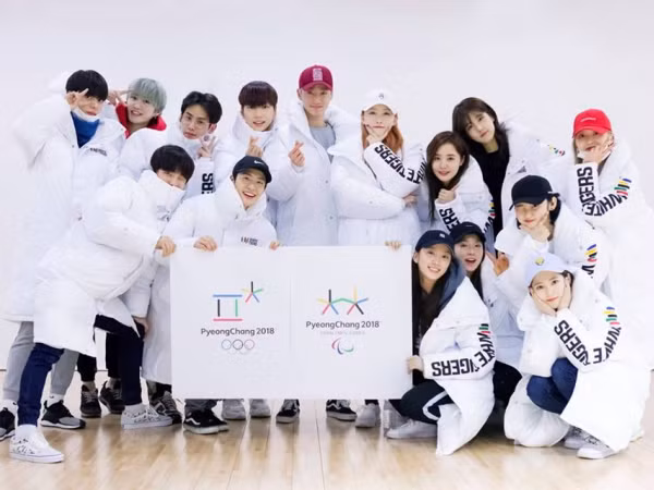 Phải chăng vì quá ế, nên fan meeting của “The Unit” phải hủy bỏ ngay sau khi mở bán vé?