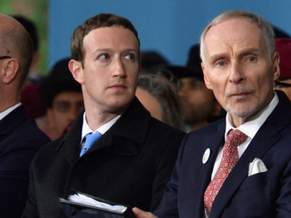 Mark Zuckerberg bị đề nghị từ chức, Facebook họp khẩn cấp