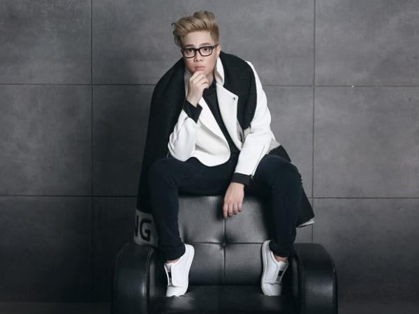 Bùi Anh Tuấn đầu tư tiền tỷ làm liveshow kỷ niệm 5 năm ca hát