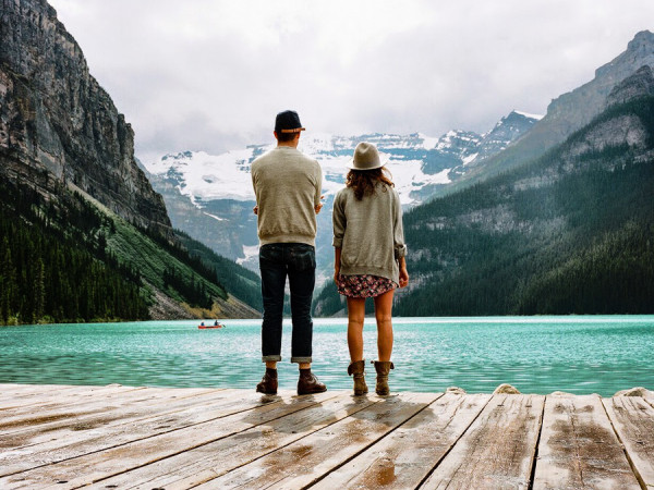 Tranh cãi xoay quanh việc chàng trai đòi chia tay người yêu vì lương "chỉ có 8 triệu"