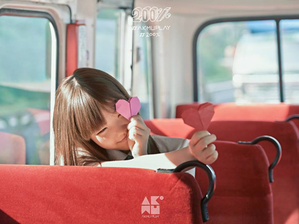 Lee Suhyun (AKMU) mất hình ảnh trầm trọng vì một hành động tưởng như không có gì