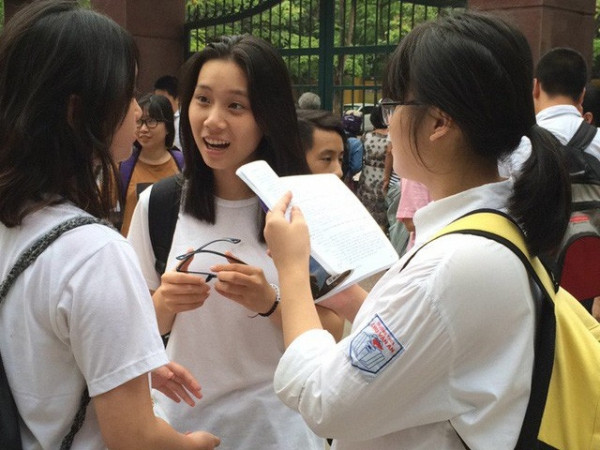 Đã có điểm chuẩn vào lớp 10 THPT chuyên 2018 tại Hà Nội: Cao nhất 41,75 điểm