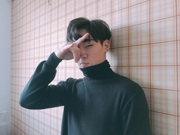 Một lần nữa, Junhoe (iKON) lại dính phốt có thái độ không lịch sự với fan