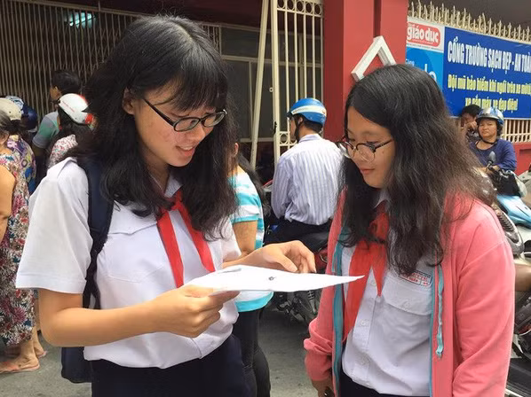 TP.HCM: Teen thi vào 10 đỗ trường chuyên nhưng muốn... "rớt" xuống trường thường