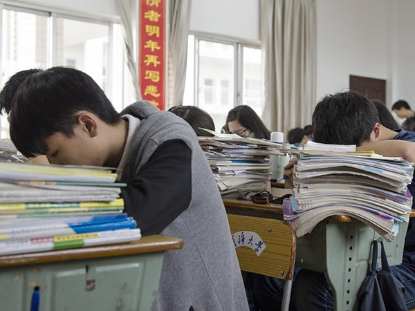 Những "công xưởng" luyện thi đại học khét tiếng châu Á