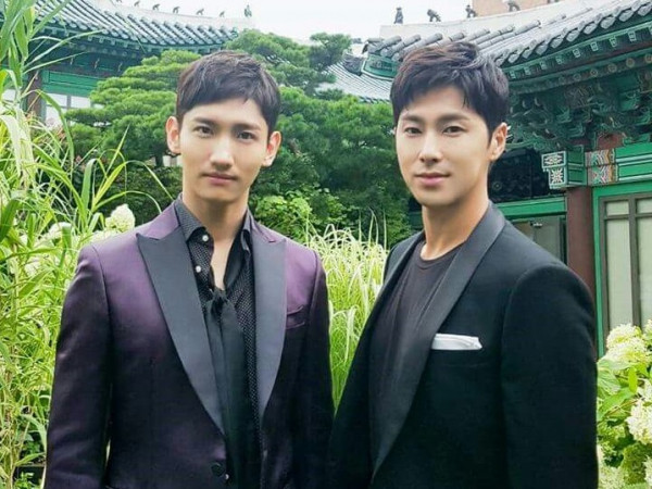 Khoảnh khắc xấu hổ nhất đời Changmin (TVXQ), hóa ra do Yunho vô tình gây nên