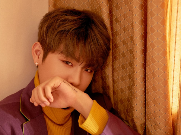 Để trốn khỏi fan cuồng, nam idol này thành tay đua bất đắc dĩ ngoài sân bay