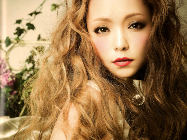 "Nữ hoàng J-Pop" Namie Amuro khiến fan sốc nặng khi tuyên bố sẽ giải nghệ vào tháng 9 năm tới