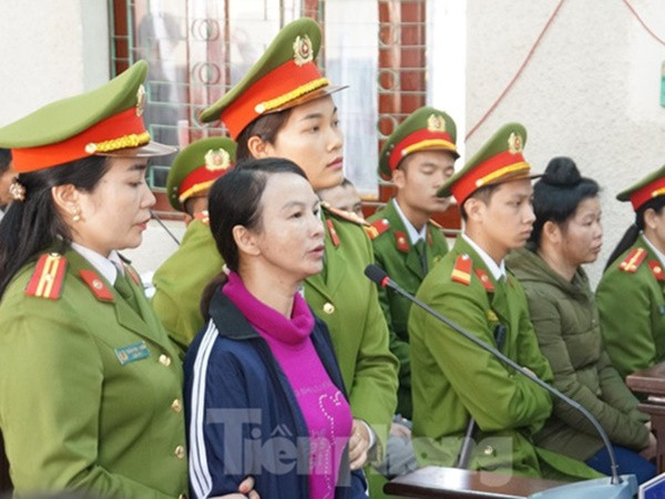 Mẹ "nữ sinh giao gà" mua bán heroin với nhóm giết con bị tuyên 20 năm tù