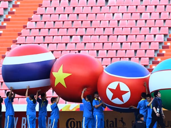 Quả bóng mang hình quốc kỳ Việt Nam xuất hiện ở lễ khai mạc U23 châu Á