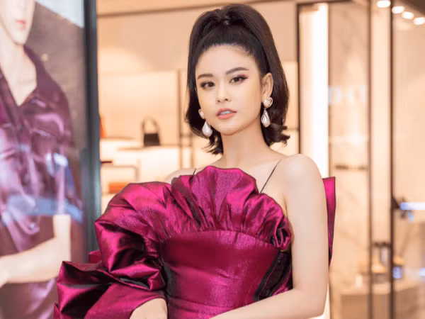 Trương Quỳnh Anh trải lòng về vai diễn mẹ của Huỳnh Lập trong phim "Pháp sư mù"