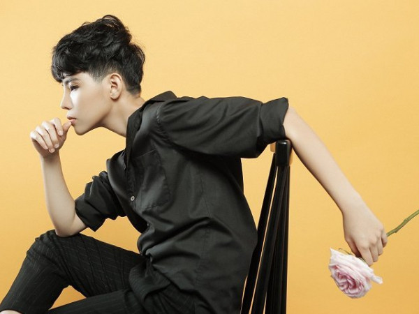 Vũ Cát Tường mở màn cho loạt dự án trong năm 2018 bằng minishow "You are mine" 