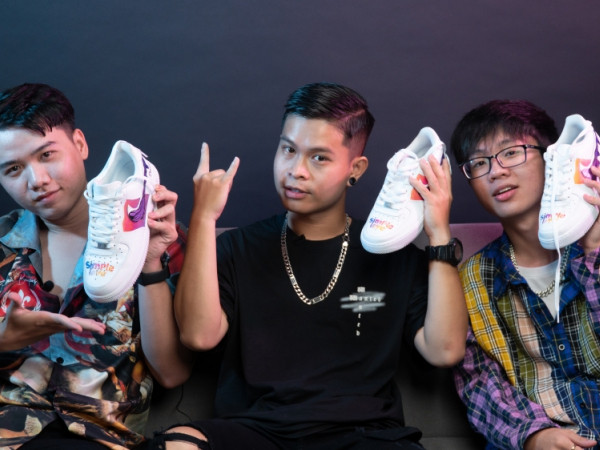 "Tân binh 2k" Obito nhận nút bạc YouTube với bản hit về tình yêu "gà bông"