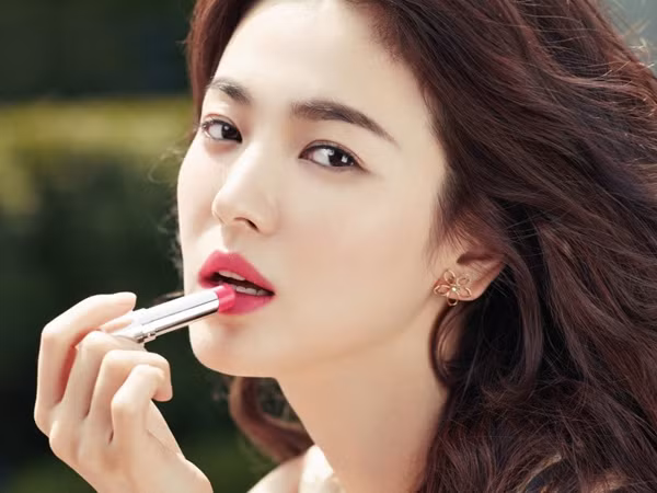 Dùng mỹ phẩm sang xịn đến mấy mà make-up sai cách cũng sẽ thành thảm họa