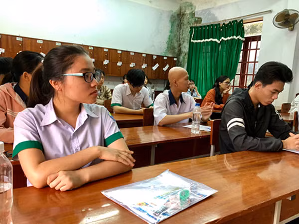 Thi THPT Quốc gia 2018: Nhiều thí sinh muốn điều chỉnh nguyện vọng do đoán điểm thấp